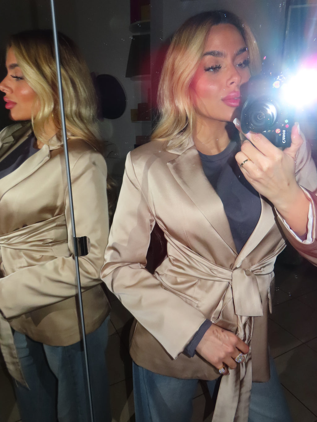 Giacca con spalline imbottite Lumi