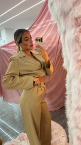 Tailleur fluida