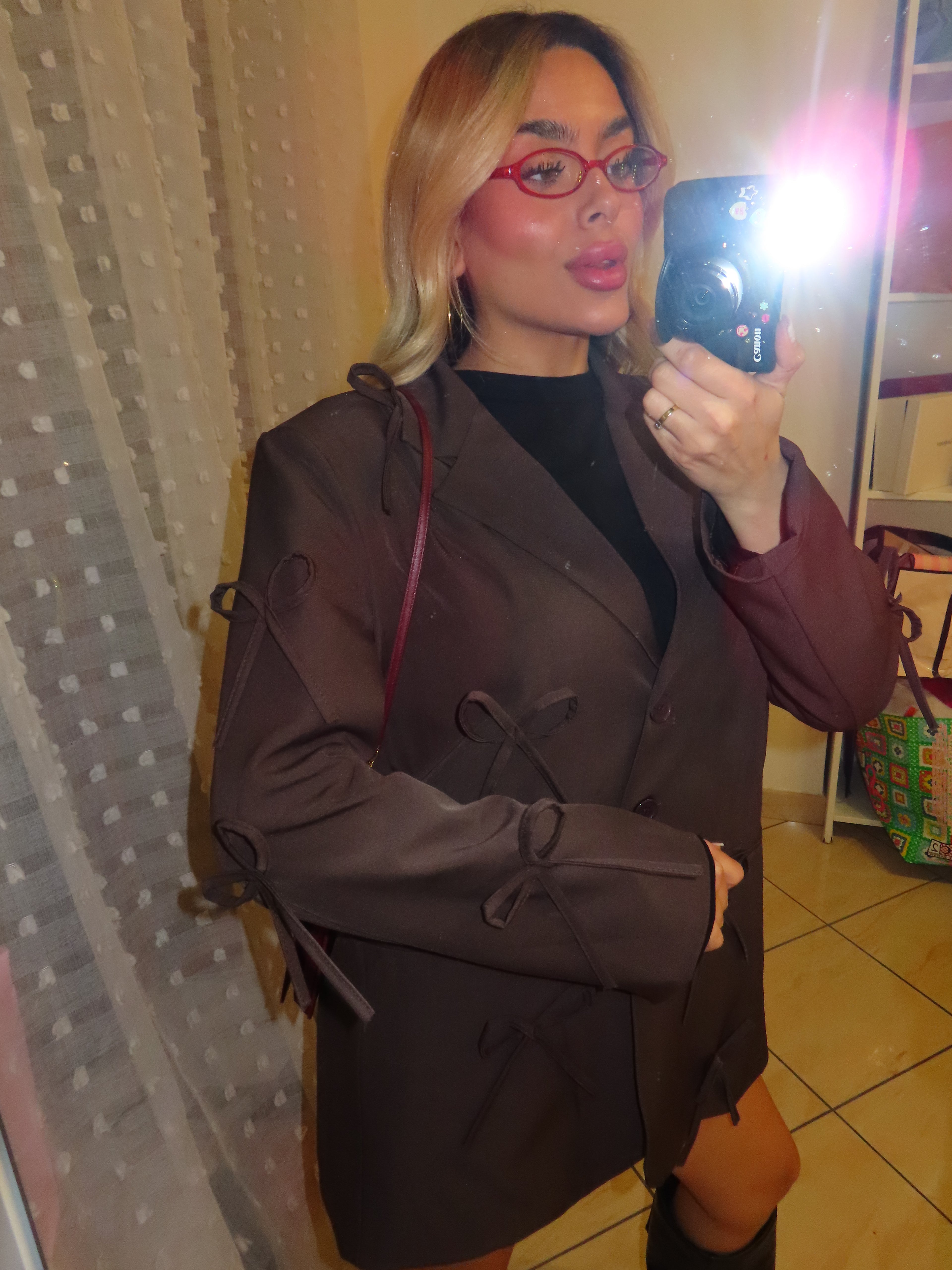 Giacca con fiocchi e spalline