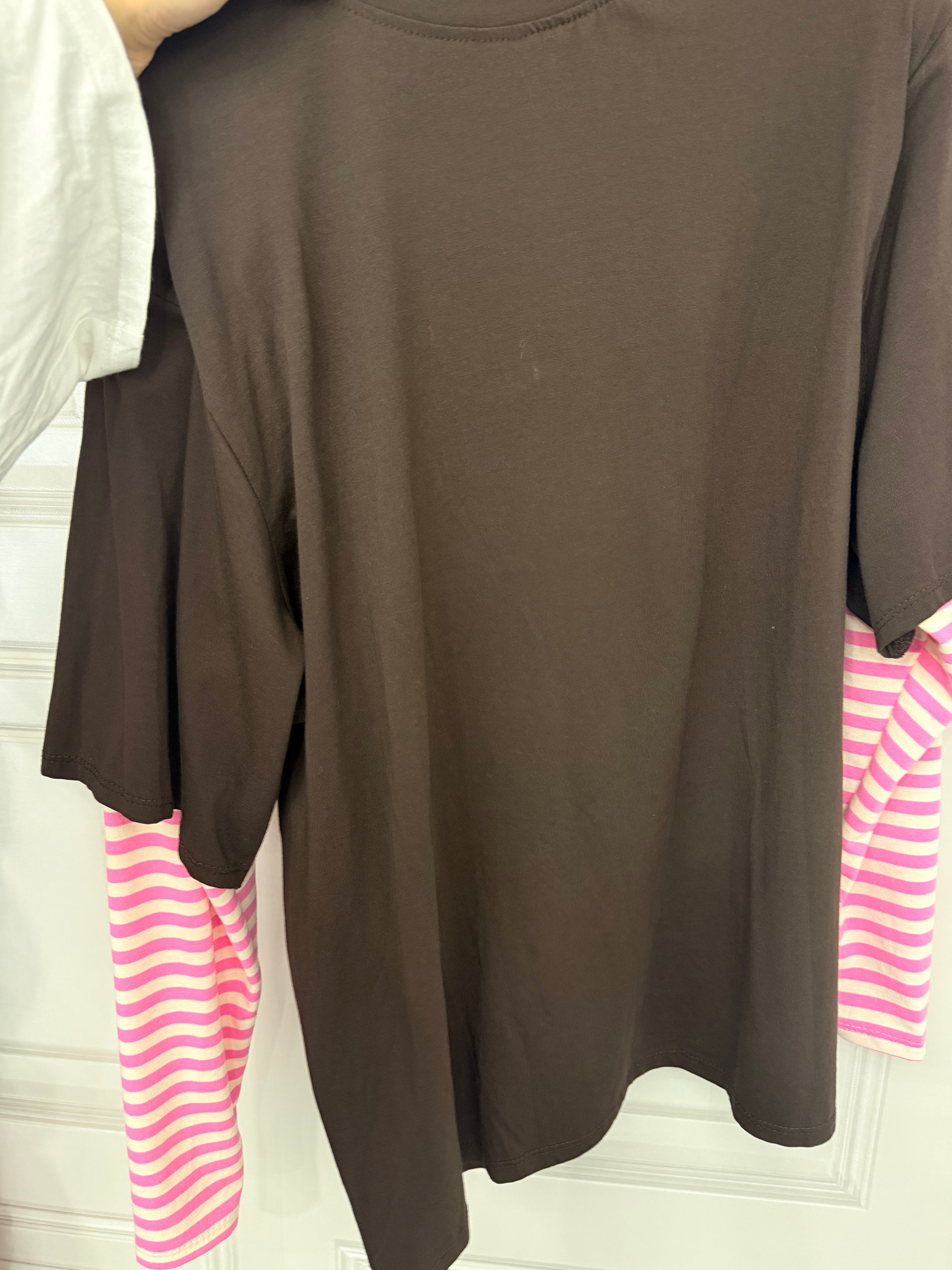 Maglia con maniche a righe