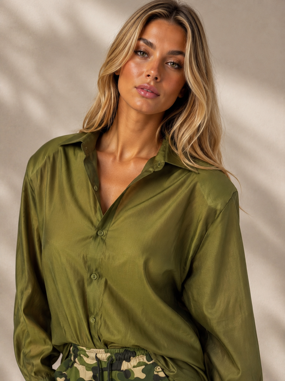Camicia velo con spalline imbottite JustWest