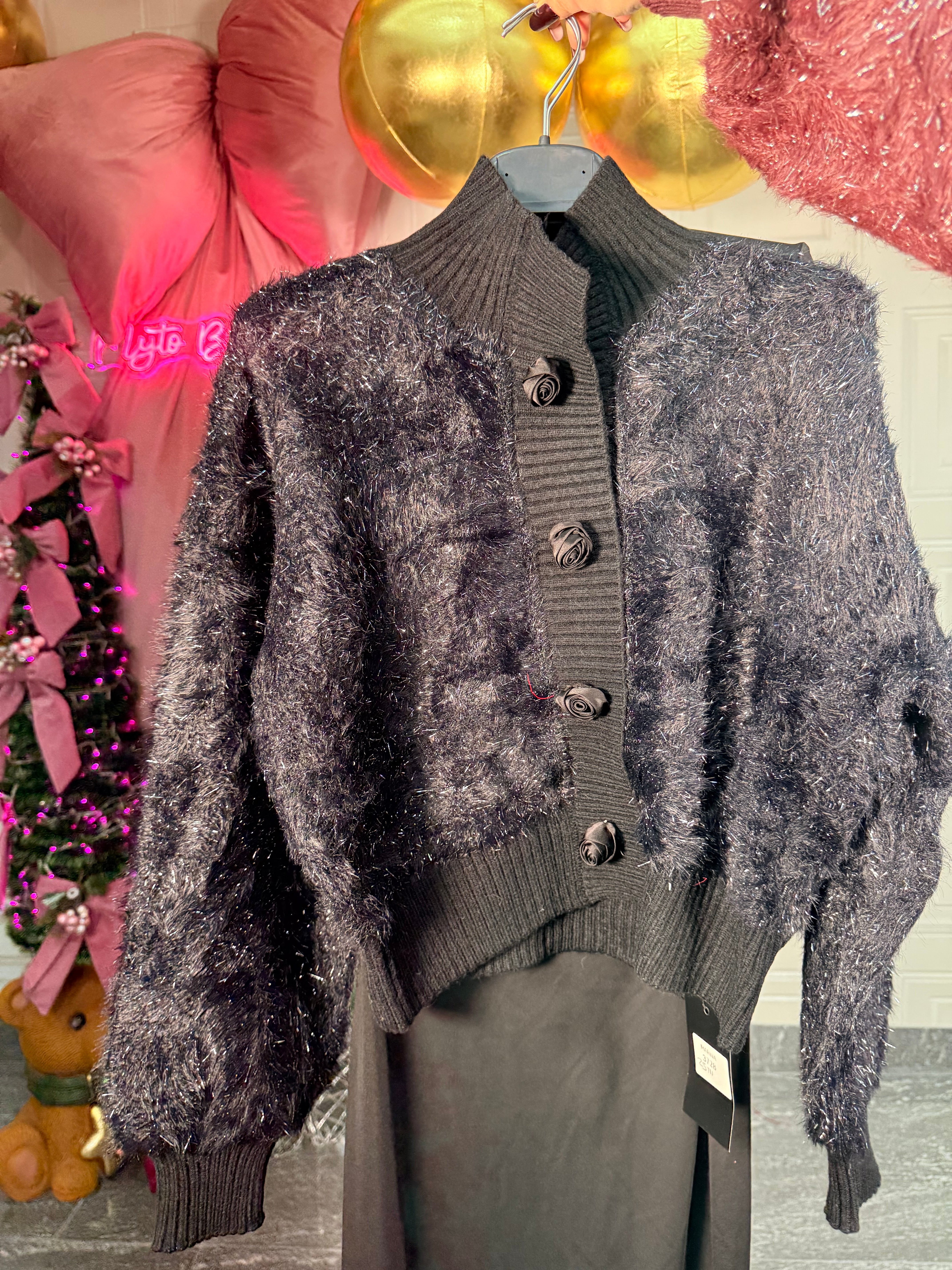 Cardigan in lurex con Rose a bottone
