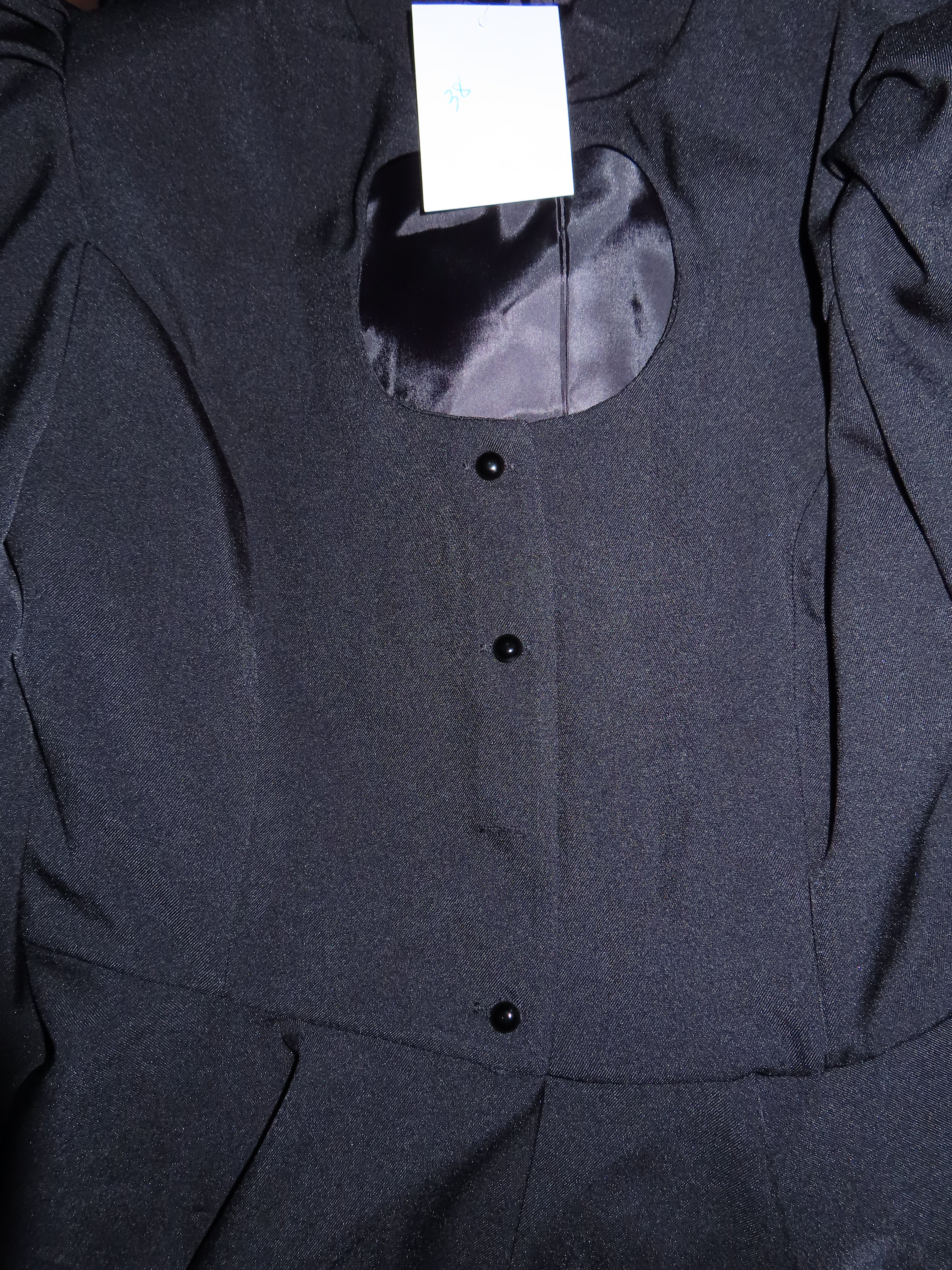 Completo maglia con spalline e pantaloncino in pizzo