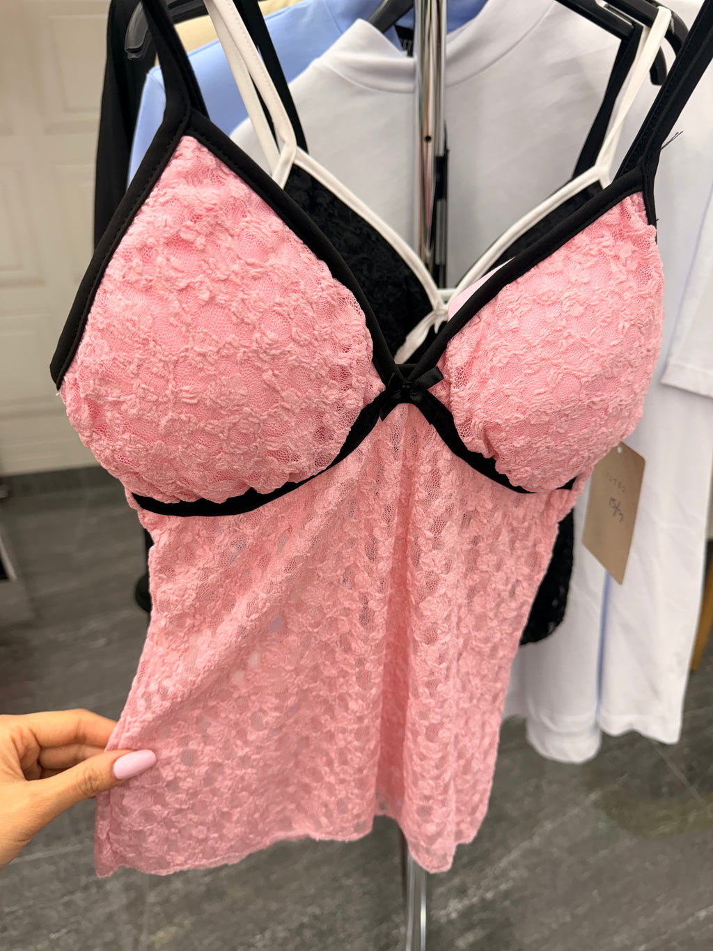 Top in pizzo Kendall