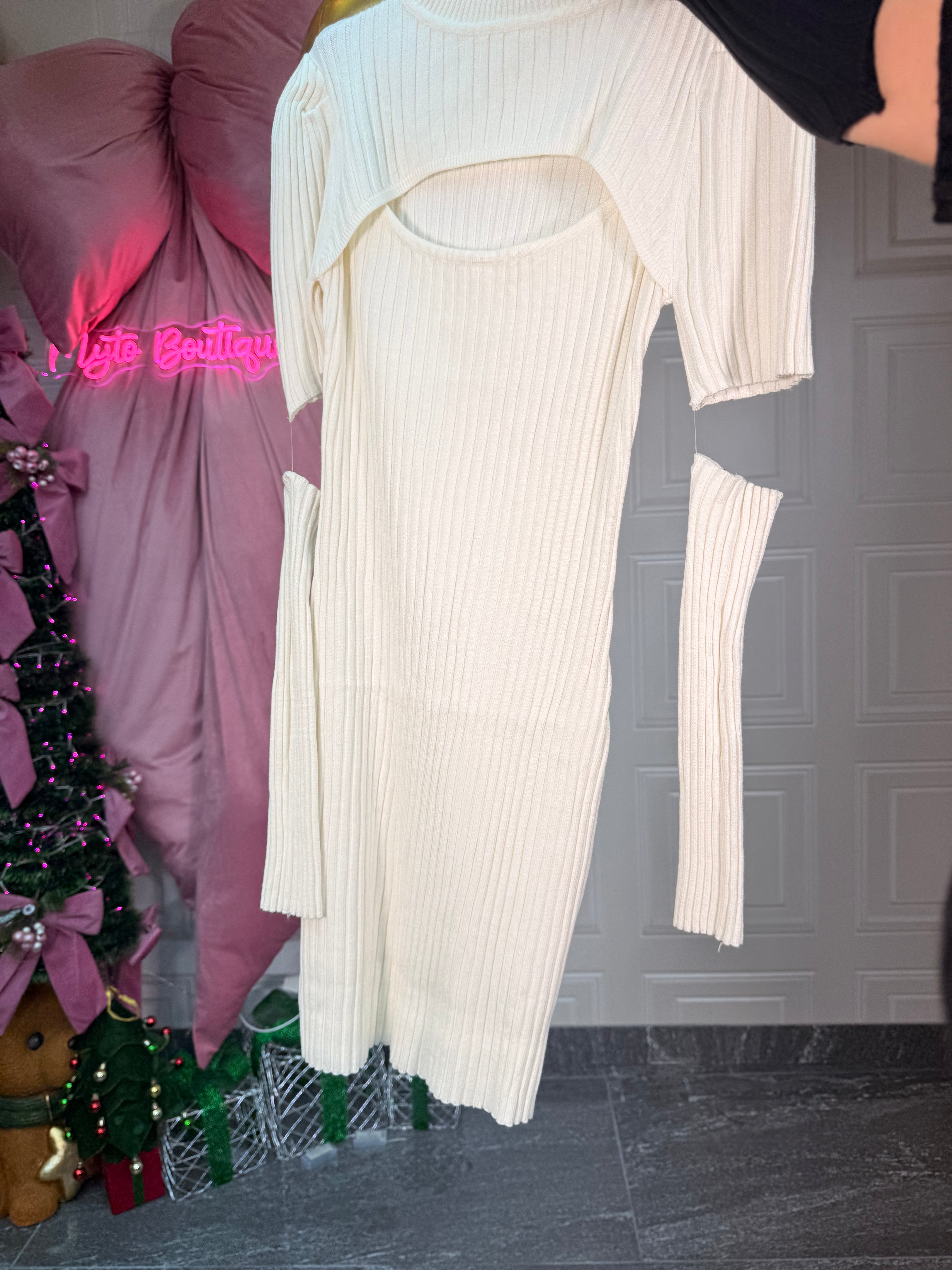 Dress Basic con manicotti