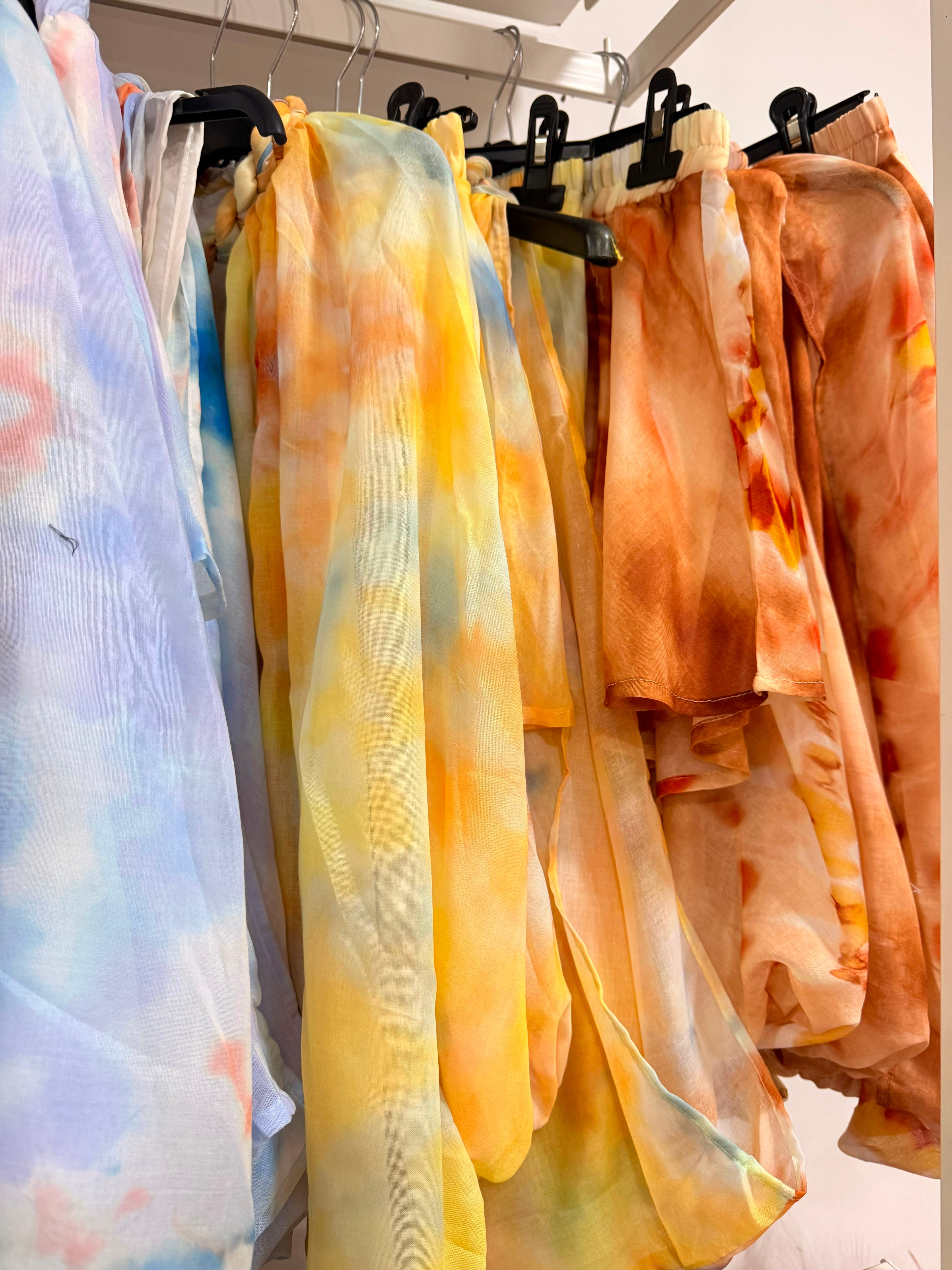 Set Tie Dye