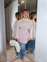 Trench midi con chiusura trasversale