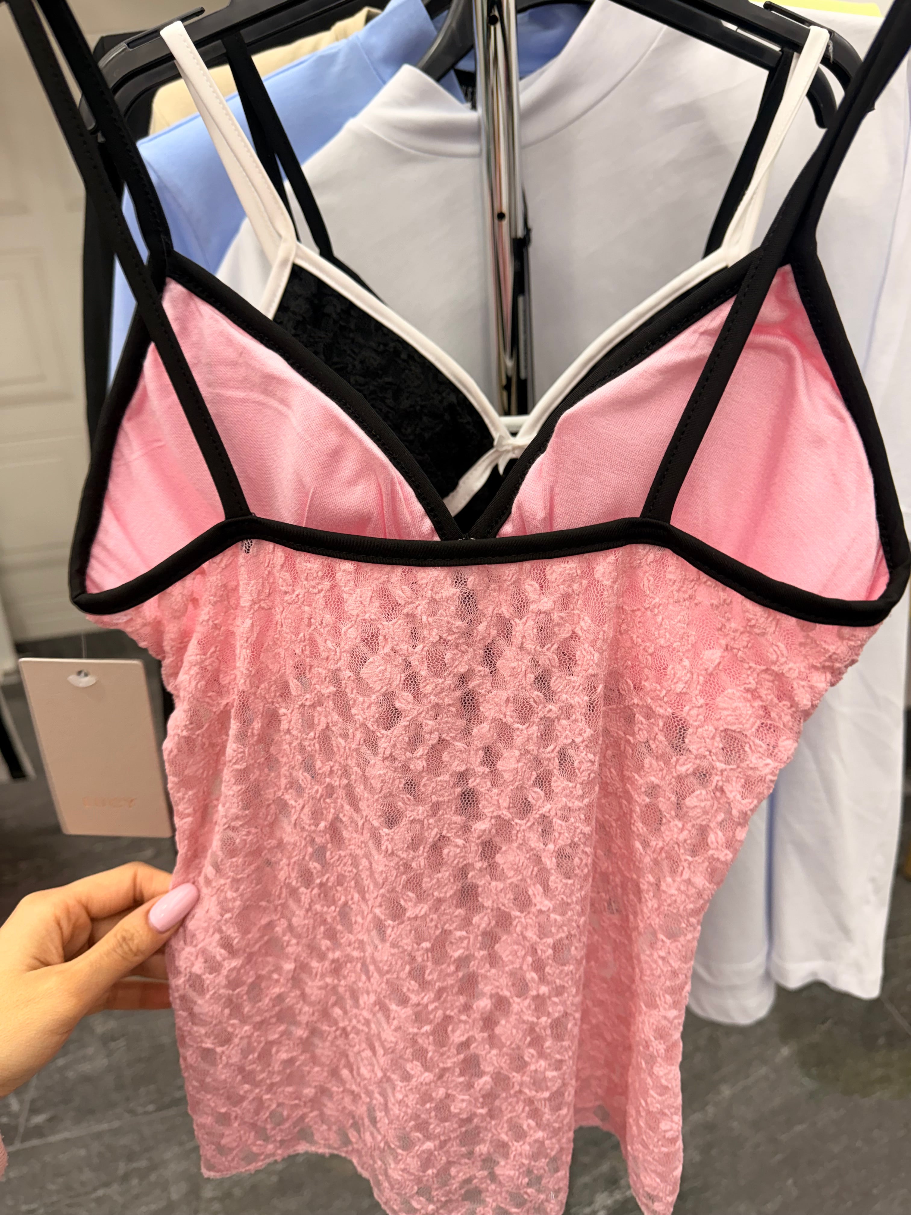 Top in pizzo Kendall