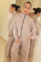Tuta Leo con strisce bianche