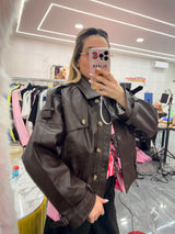 Giubbino in ecopelle brownie con bottoni