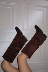 Stivale Oxana in simil camoscio