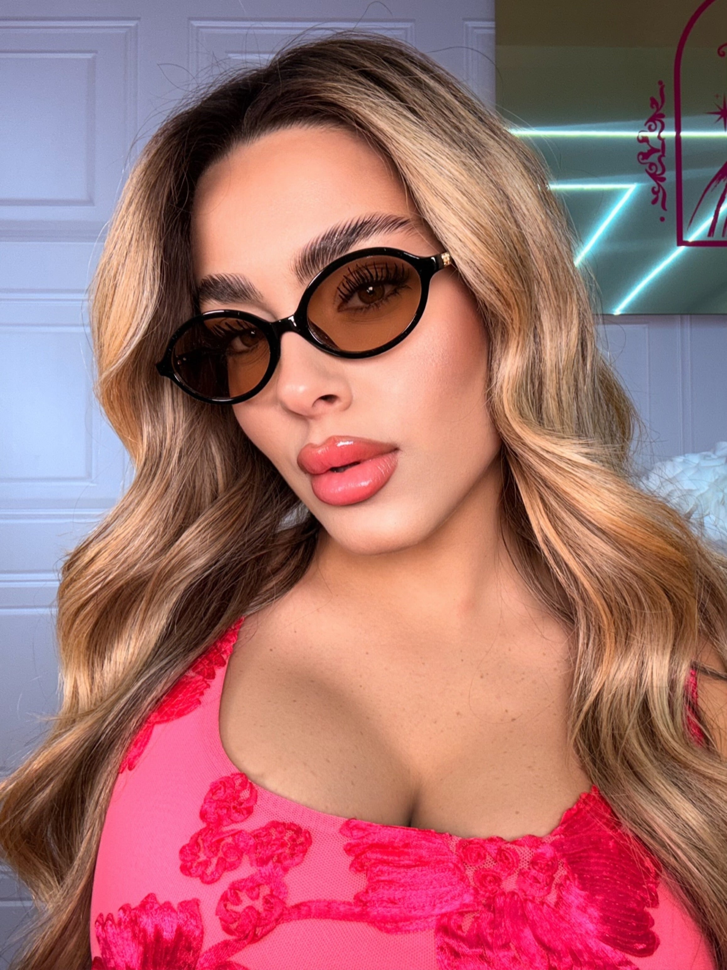 Mood miu ovale