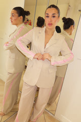 Completo tailleur con strisce rosa ADI