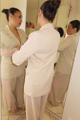 Completo tailleur con strisce rosa ADI