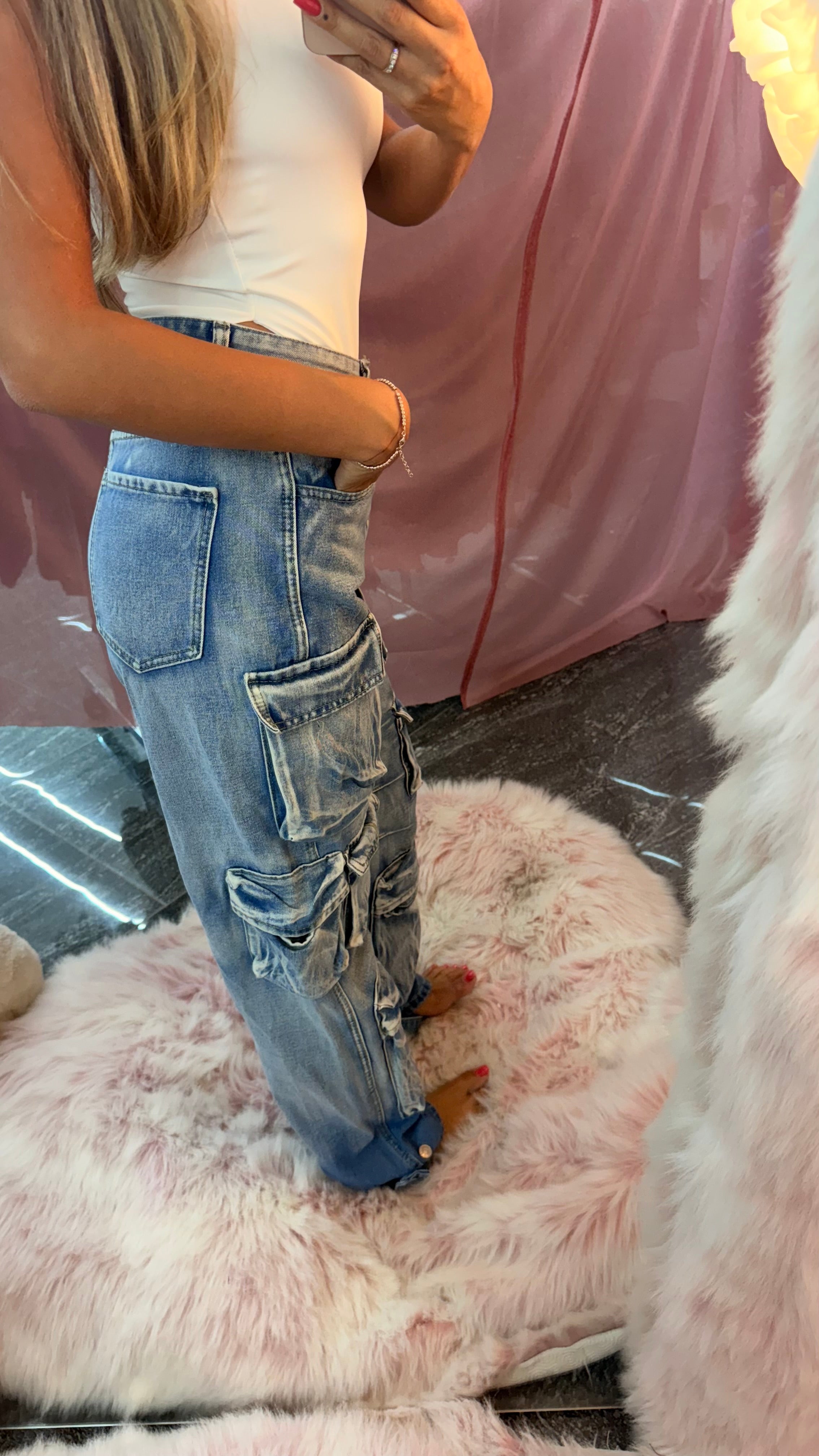 Jeans tasker ice