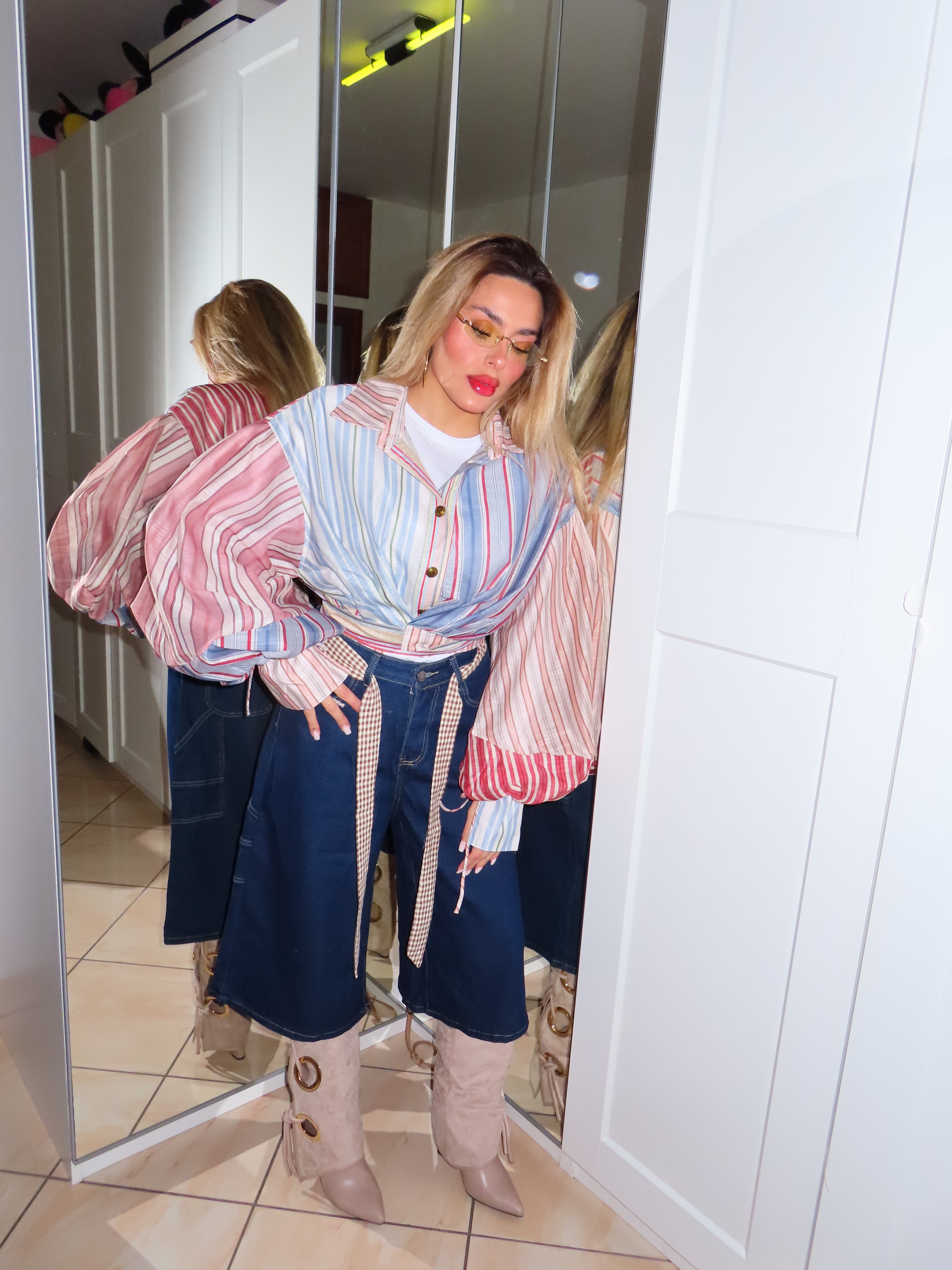 Camicia con maniche palloncino in organza e fiocco per puntovita
