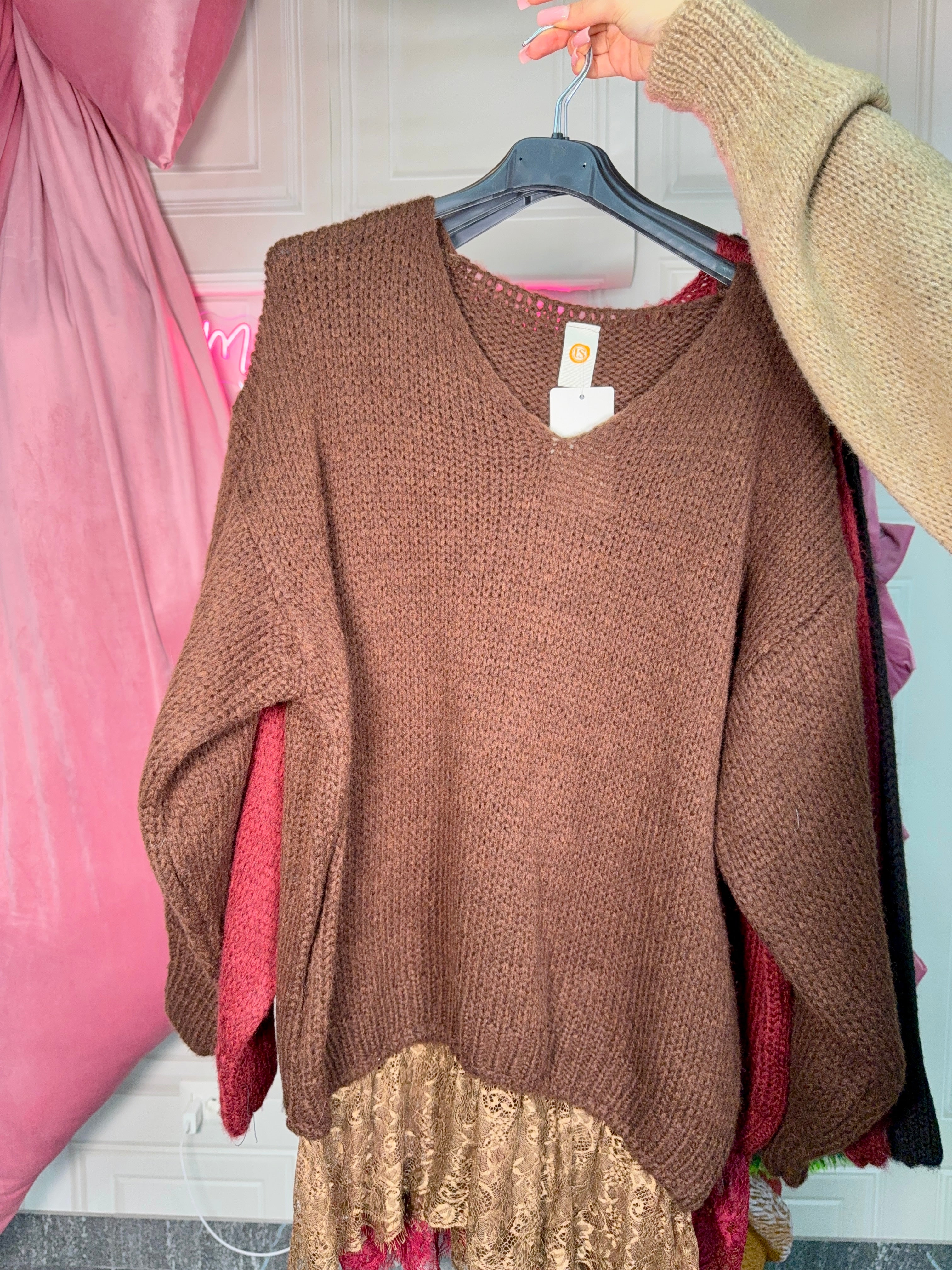 Maglione con pizzo e scollo V