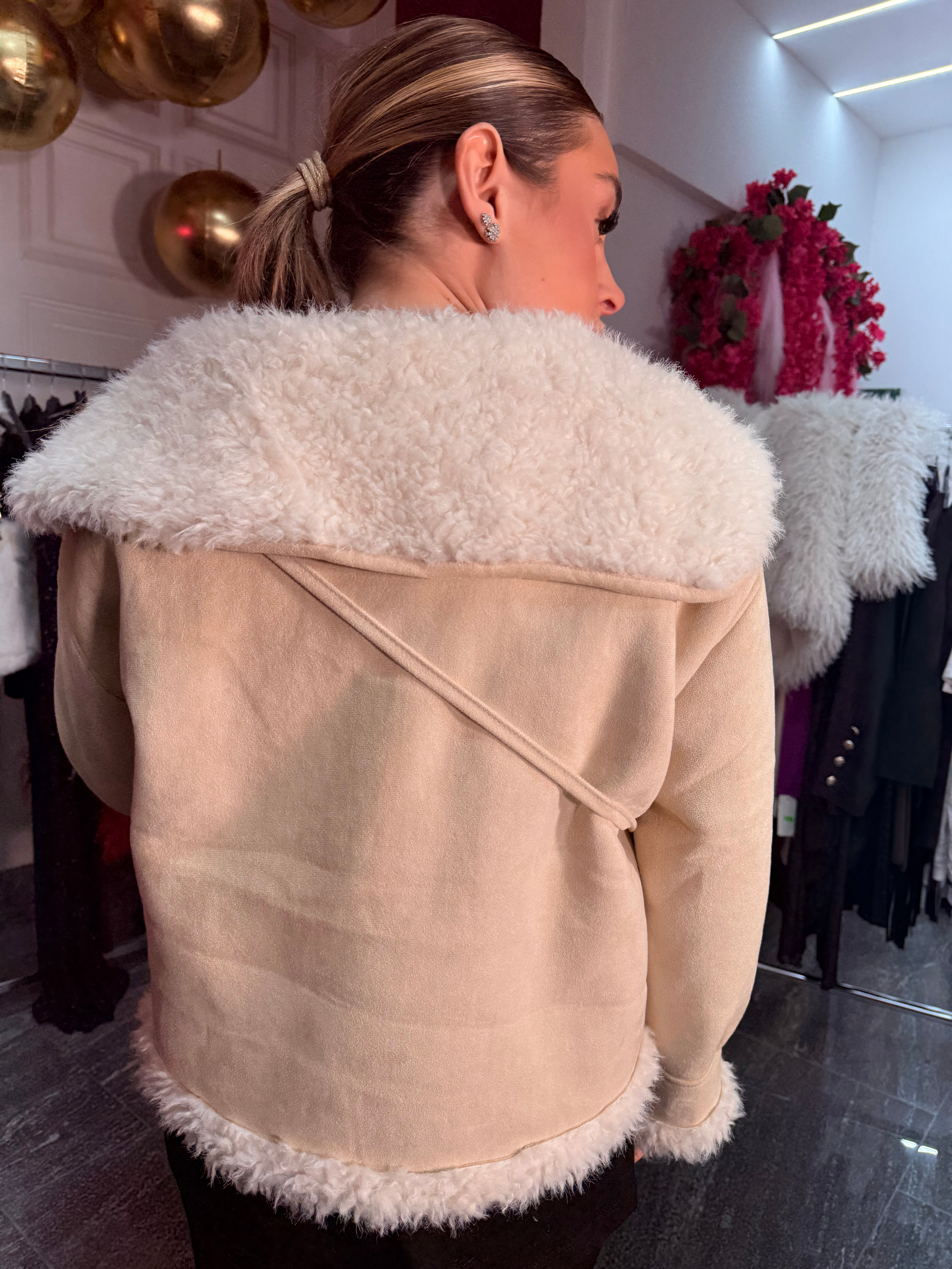 Giubbino montone crema