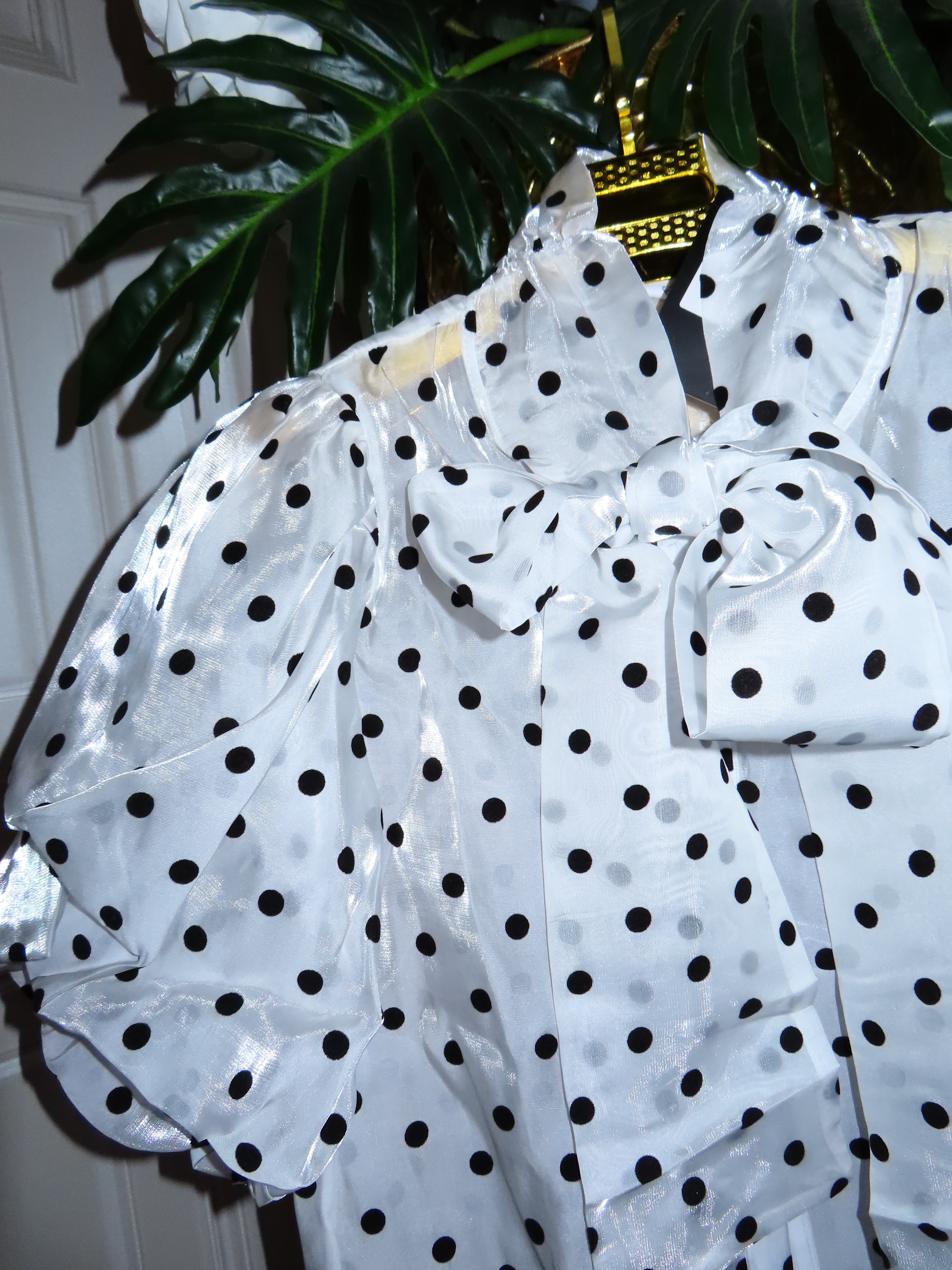 Camicia a pois con manica a sbuffo Charlotte