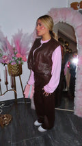 Completo in ecopelle con gilet