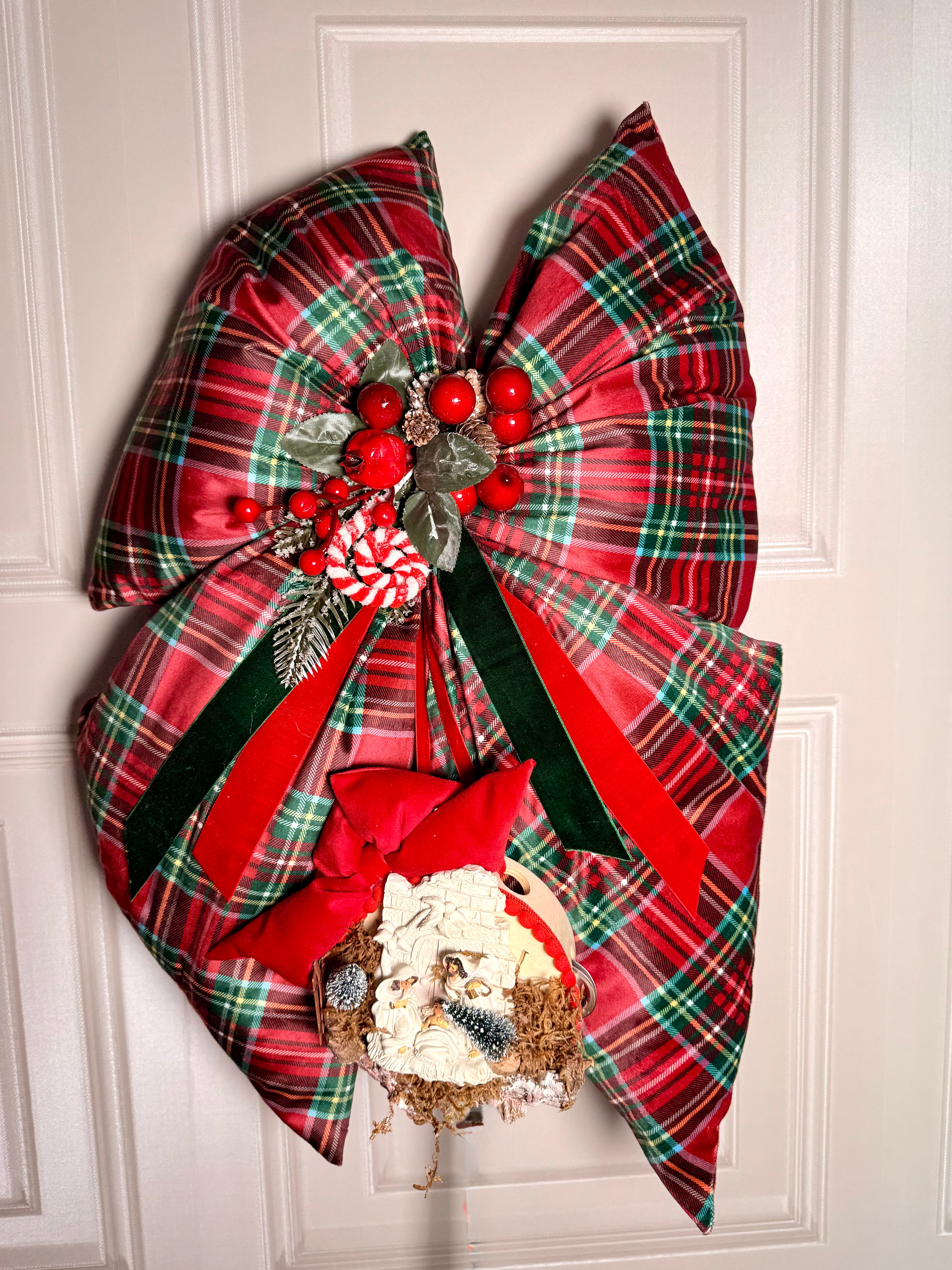 Fiocco decorativo per puntale albero o fuori porta con tamburello decorato a mano