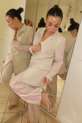 Completo tailleur con strisce rosa ADI